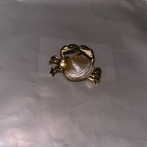 Vintage Chic Gold-Tone Crab Brooch
